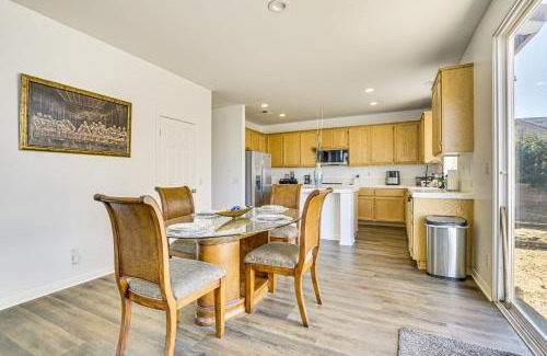 Victorville Casa | Pool Table and Charcoal Grill Home in Victorville!