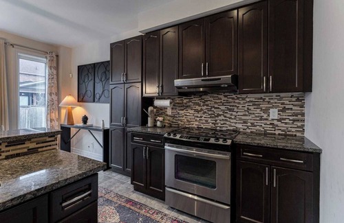 Halton Regional Municipality Casa | Pool Table/Ping Pong/Projector/Darts/Fire Table