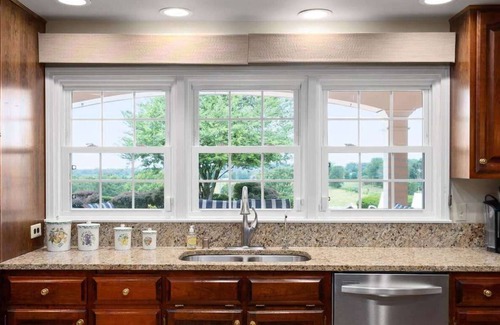 Somerset Casa | Pool, Tennis Court & Billiards! - Oak Hill House