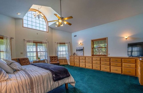 Wellsboro Casa | Pool, Theater, & Hot Tub | Lake View Lodge