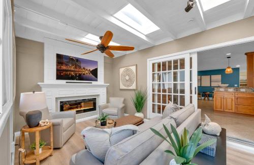 Allied Gardens Casa | Poolfire Pit Near Balboa Park Mountain Views!
