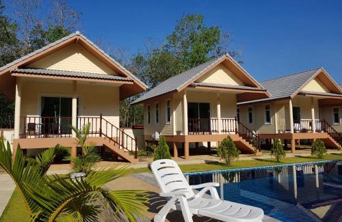 Khao Lak Complejo | Poolside Bungalows