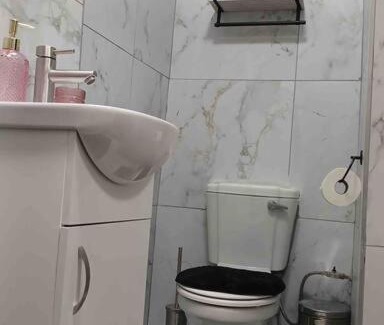 Germiston Apartamento | Poolside cottage