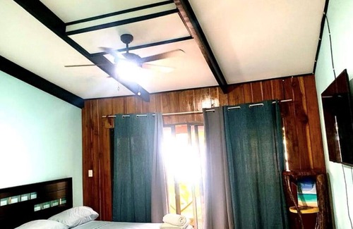 Esterillos Este Apartamento | Poolside Studio