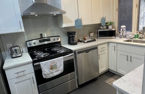 Pine Mountain Villa | Poolside Villa Near Callaway