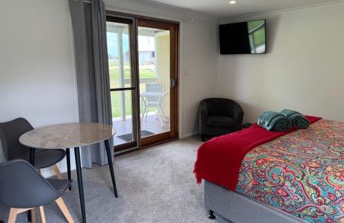 Warrow Cabina | Poona Farm Estate - The Lodge