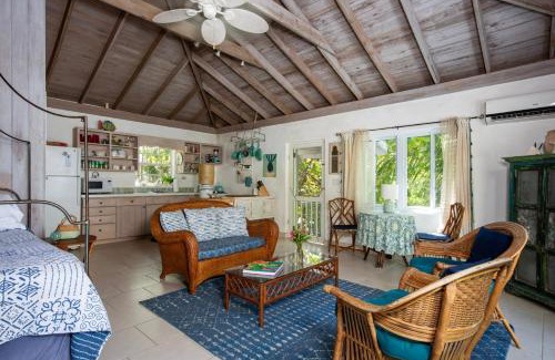 North Palmetto Point Casa | Poponi Cottage cottage