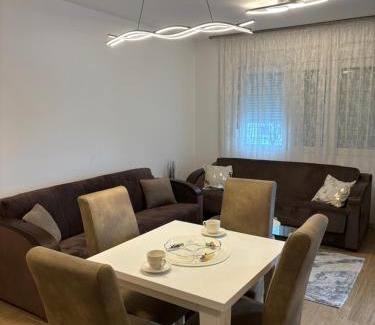Ub Apartamento | Popovic