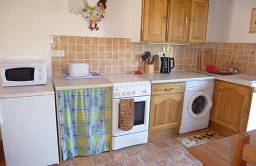 Cheniers Casa | Poppies - 2 bedroom Gîte nestled in the fabulous Creuse countryside