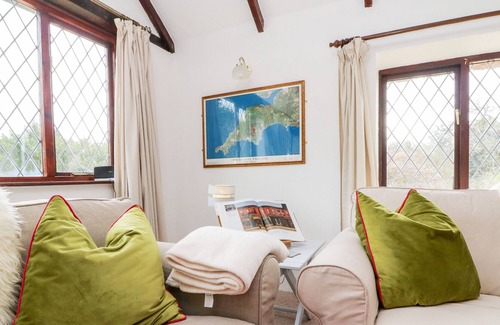 Tiverton Cabaña | POPPY COTTAGE, pet friendly, character holiday cottage in Cadeleigh