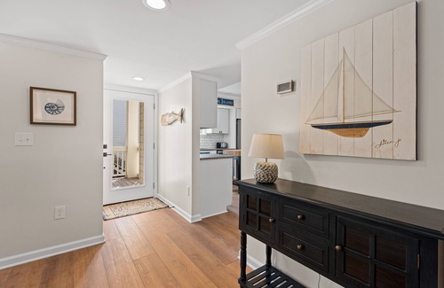 Spinnaker Beachhouses Casa | ¡Popular Spinnaker Beach House! Cerca de la playa con vistas al campo de golf. ¡Mascota amigable!