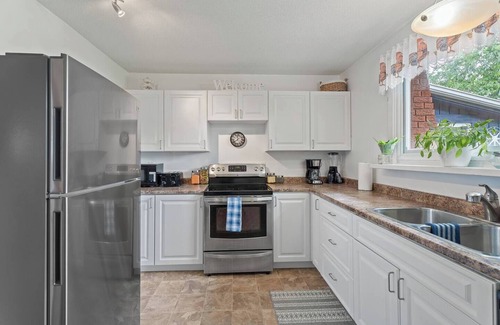 Port Carling Casa | Port Carling Muskoka 2 bdrm.