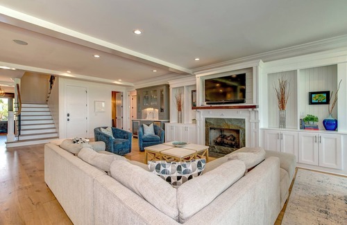 Isle of Palms Casa | Puerto de escala en Isle of Palms ~ FRENTE AL MAR, piscina, paseo marítimo, putting green