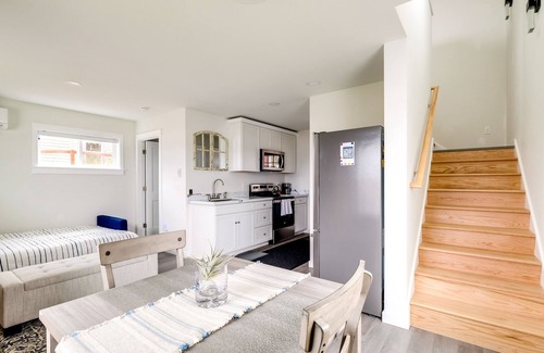 Retsil Apartamento | Port Orchard Guest House - Walk to Bay Street!