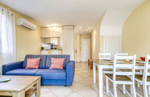 Empuriabrava Chalet De Esquí | PORT PETIT 10 + Amarre de 7X3 - Immo B