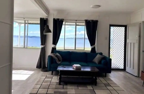 Swan Bay Casa | Tranquil Waterfront Cottage