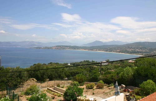 Isolella Casa | Porticcio: VISTA ESPLÉNDIDA SOBRE el MAR Y la MONTAÑA (GOLFO de AJACCIO)