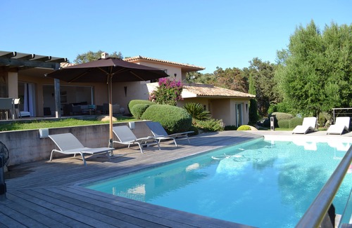 Cirendinu Villa | Porto-Vecchio, villa contemporánea, vista al mar, piscina, playa Cabanon Bleu