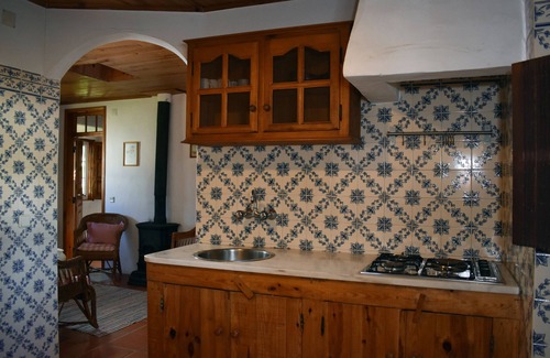 Obidos Cabaña | Portugal Silver Coast: big old house with large garden and private pool