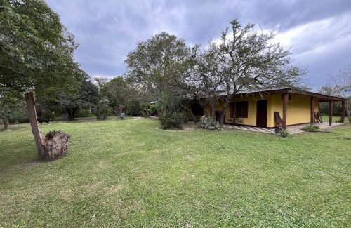 Colonia Carlos Pellegrini Cama Y Desayuno | Posada el Yacaré