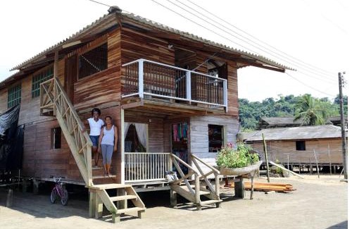 Nuqui Casa | Posada Jurubirá