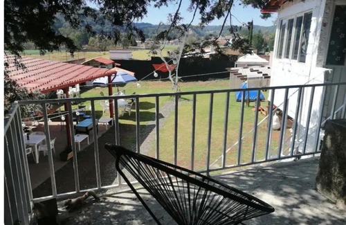 Villa del Carbón Casa | Posada "Villa Biker"