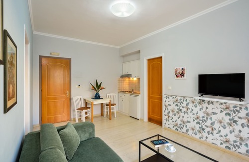 Daratsos Hotel | Poseidon Apartments