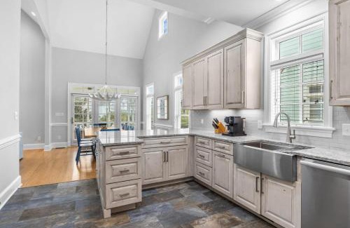 Atlantic Beach Casa | Posh Pelican home