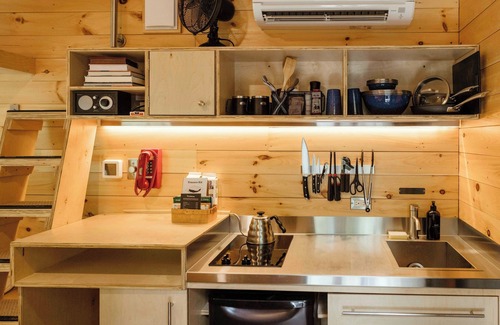 Childersburg Cabina | Postcard Cabins Talladega Valley, Outdoor Collection by Marriott Bonvoy