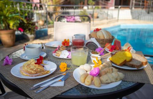 Alto Paraiso de Goias Hotel | Pousada Casa Rosa