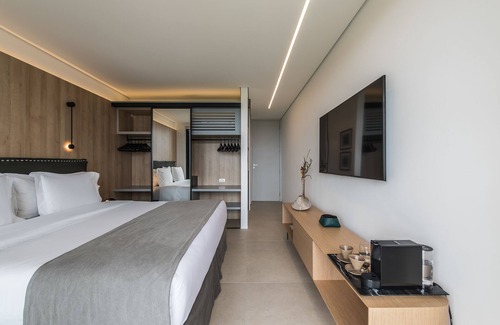 Floresta Velha Hotel | Pousada Maria Flor Noronha