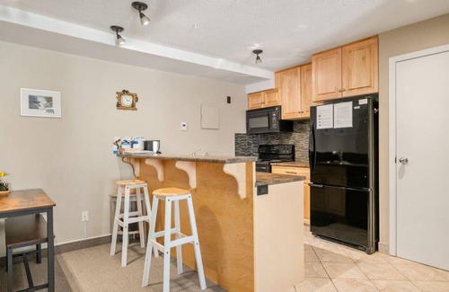 East Kootenay Apartamento | Powder Peak | Ski In-Out | Pools & Hot Tubs Access