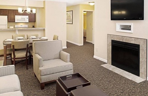Berkeley Condominio | Powhatan 3 bedroom · Historic Virginia Charm!3 Bedroom w/Loft!