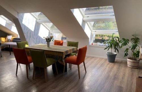 Bec-de-Mortagne Apartamento | Près d'Etretat, joli appartement pour 4 personnes avec 2 chambres, vous pouvez me joindre au zéro six soixante dix huit soixante treize trente six quatre vingt onze pour réserver en direct