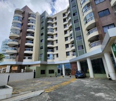 Rio Vermelho Apartamento | Prédio à beira-mar, na melhor localização do Rio Vermelho.