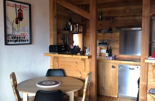 Pra Loup Apartamento | PRALOUP 1500 Charming duplex 70 m2 in chalet - magnificent view - sleeps 6