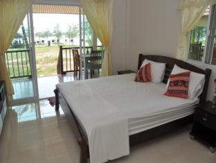 Takua Pa Casa | Pranee Beach Bungalows