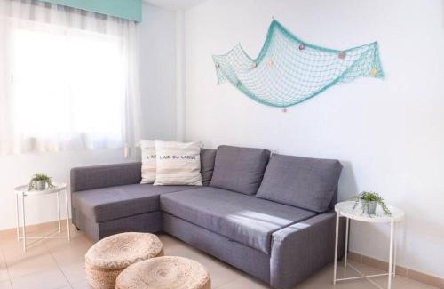 Las Herrerias Apartamento | Precioso apartamento en el Calón Playa con vistas y piscina