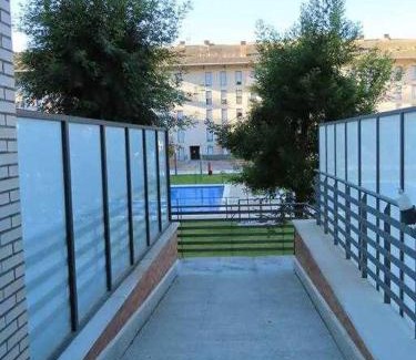 Jaca Apartamento | Precioso atico con bonitas vistas a la Peña Oroel