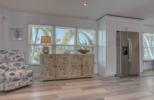 Sarasota Casa | Precise Realty presents The Waterway Escape