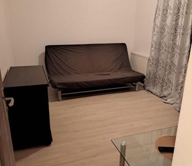 Bragadiru Apartamento | Prelungirea Ghencea Apartments