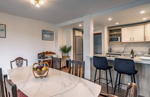 Kenmare Casa | Premier house in Kenmare overlooking Kenmare bay.