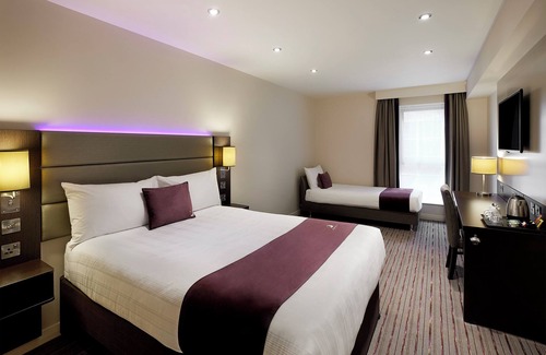 Cardiff City Centre Hotel | Premier INN Cardiff City Centre-stadium