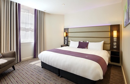 Eastbourne Hotel | Premier Inn Eastbourne