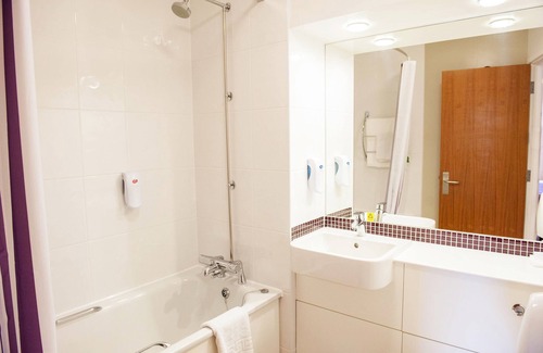 Bury Hotel | Premier Inn Manchester Bury