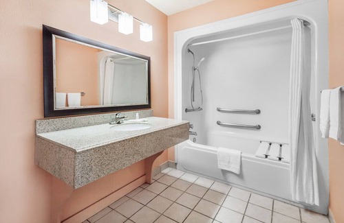 Palestine Hotel | Premier Inn Palestine