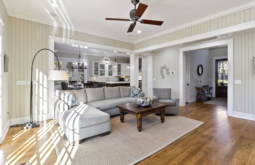 Vanderhorst Plantation Casa | PREMIER Kiawah Home on Surfsong Road, 5 bedrooms, Private Pool!