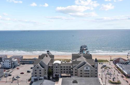 Old Orchard Beach Apartamento | Premier Ocean-Side 2BR at Grand Victorian