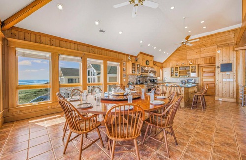 Hatteras Casa | Experiencia única frente al mar: piscina, jacuzzi, elevador, sala de juegos, paseo marítimo