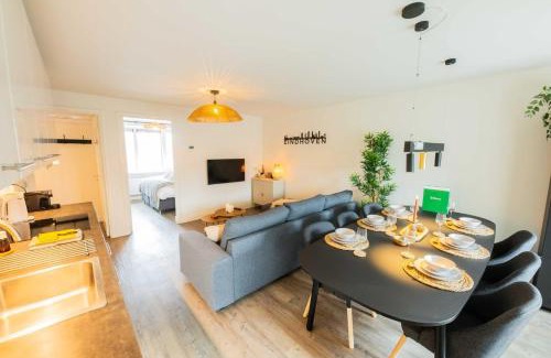 Binnenstad Apartamento | Premium 70m2 Two-Bedroom Apartment - SD23H